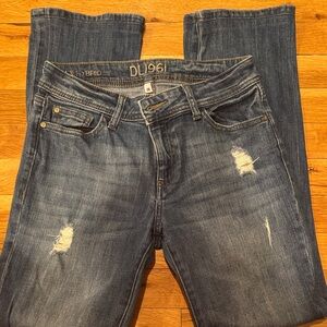 DL1961 Women's Ripped Dark Blue Skinny Jeans